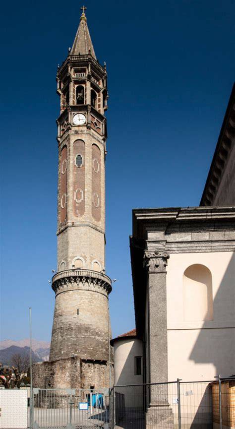 Campanile della basilica San Sossio