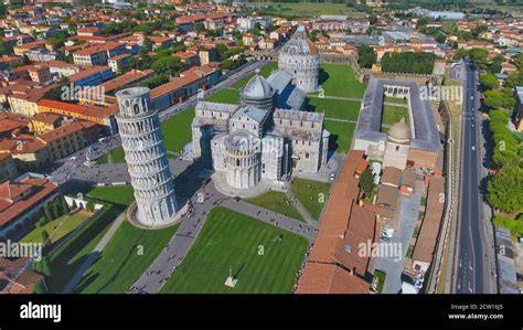 Veduta aerea Piazza dei Miracoli Pisa
