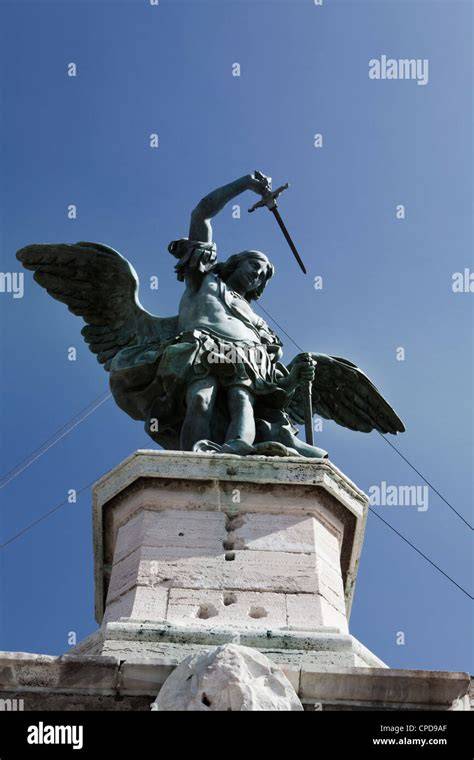 Statua di San Michele Castel Sant’Angelo