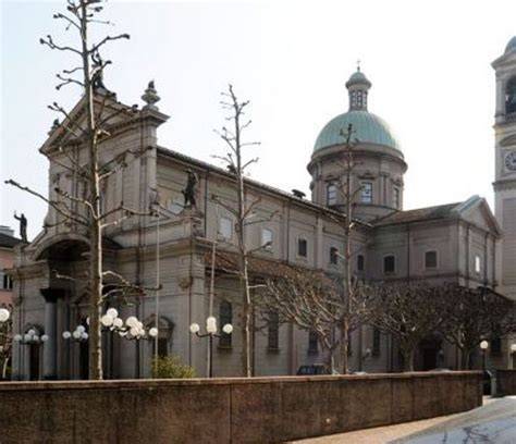 Chiesa San Vitale Martire Chiasso facciata