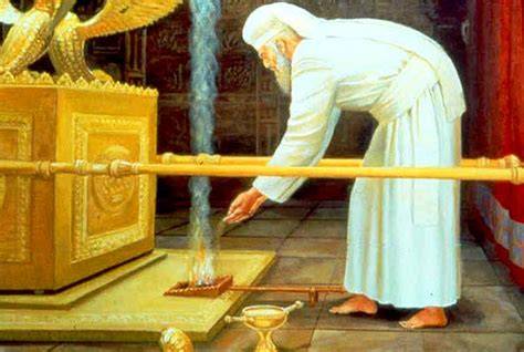 Sommo sacerdote nel Santo dei Santi