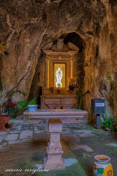 Grotta Santuario Santa Maria della Stella Pazzano