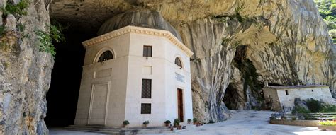 eremo Santa Maria infra Saxa tempietto Valadier