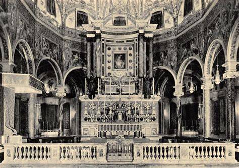 Altare della Madonna Santuario Pompei
