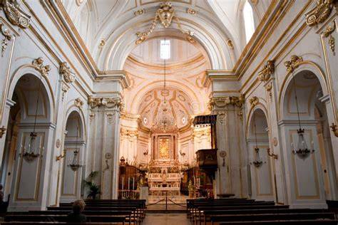 Interno Chiesa Santa Maria Assunta Positano