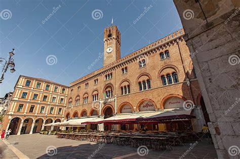 Palazzo Avogari piazza Sant’Andrea Treviso