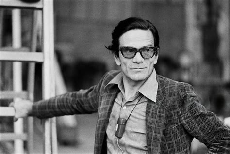 Pasolini durante le riprese di Salò