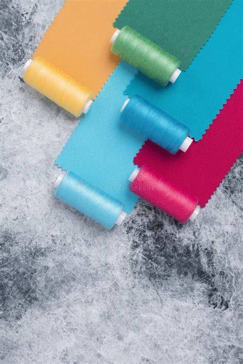 campioni di tessuti liturgici colorati