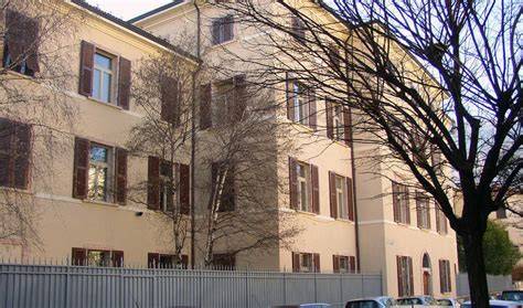 Complesso Maria Bambina via Borsieri Trento