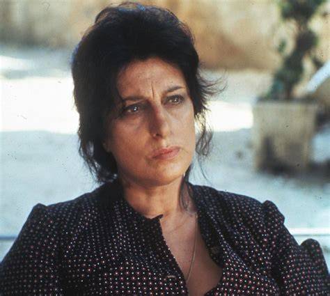 Anna Magnani nel ruolo di Suor Letizia