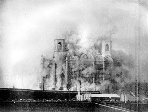 Esplosione della Cattedrale Cristo Salvatore 1931