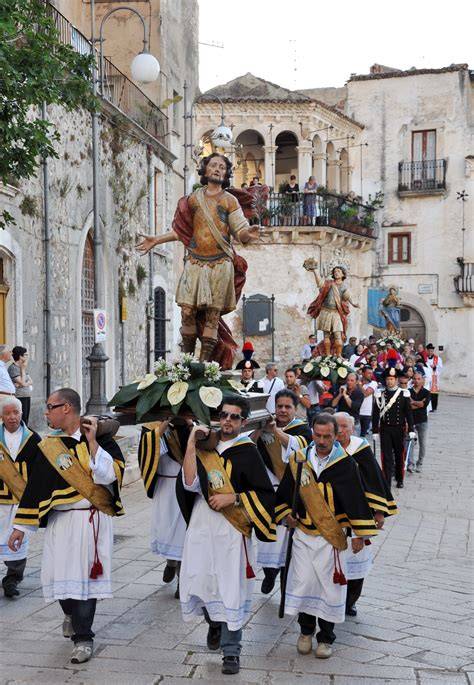 Processione dei Santi a Sferracavallo