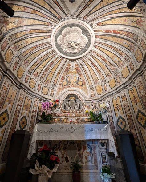 Interno del Santuario Madonna delle Armi