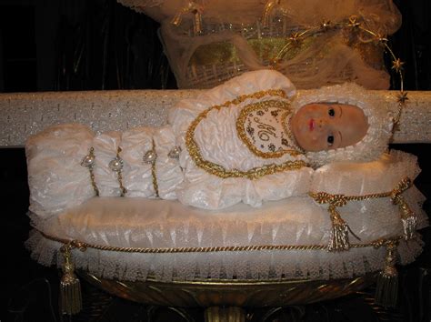 Simulacro di Maria Bambina in cera