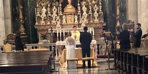 Chiesa vuota dopo matrimonio annullato