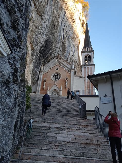 Vista del Santuario Madonna di Ripalta sull’Ofanto